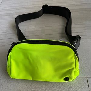 Lululemon Everywhere Belt Bag